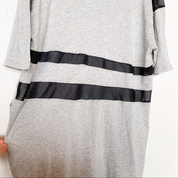Emma & Sam LF Split Side Mesh Panel Top Size Medium - Picture 5 of 9